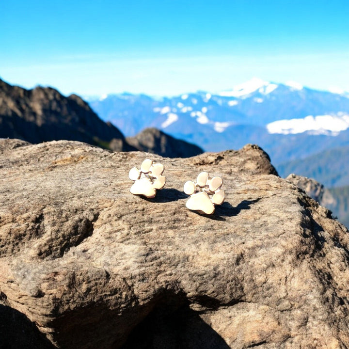 Lylah™ | Paw Huggie Earrings