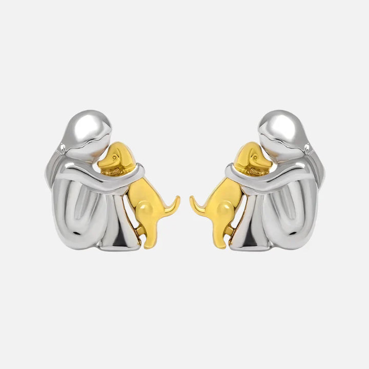 Alora™ | Hug Earrings